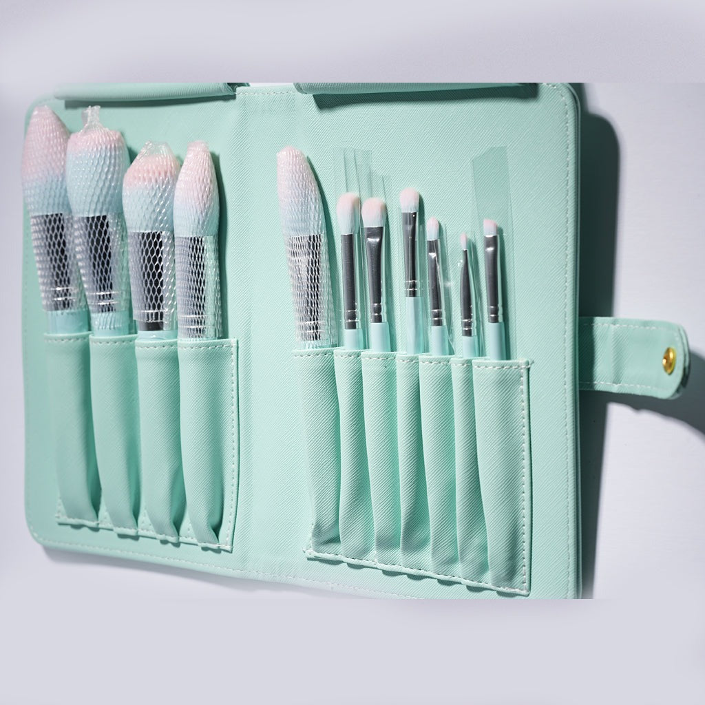 WINTER GREEN Handbook Brush Holder with Makeup 11 pc Brush Set