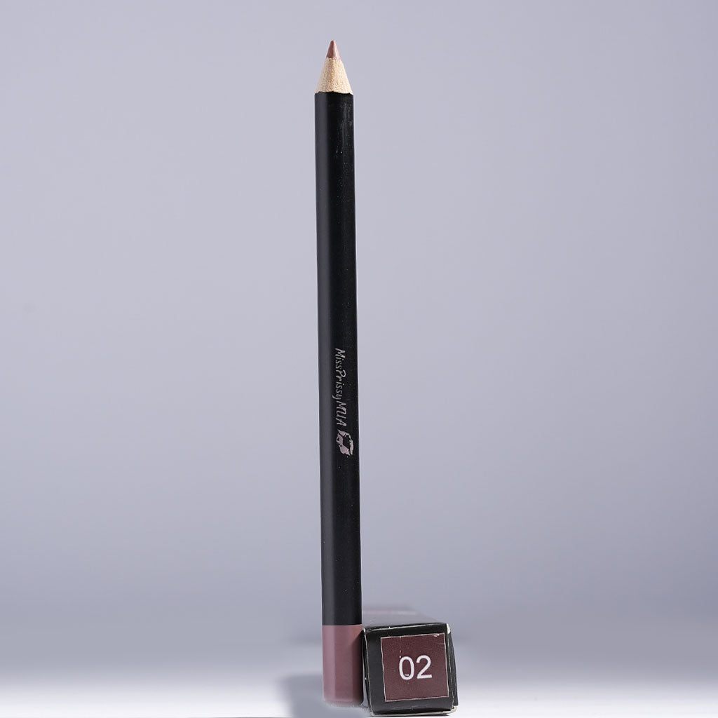 02 - Lip Liner