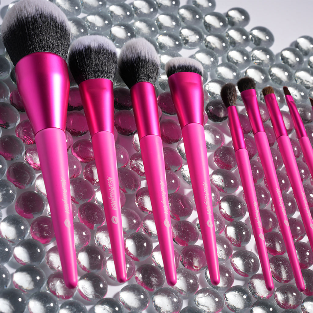 PINK CHROME Handbook Brush Holder with 8 pc Makeup Brush Set