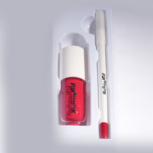 #18 - Matte Lip Kit (Liquid Lipstick/Lip Liner)